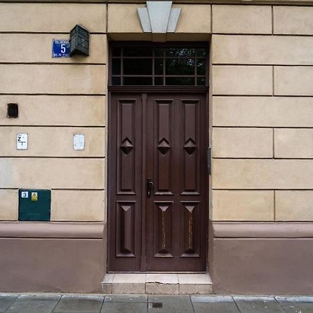 Apartamento Studio Asnyka Old Town Cracovia Exterior foto